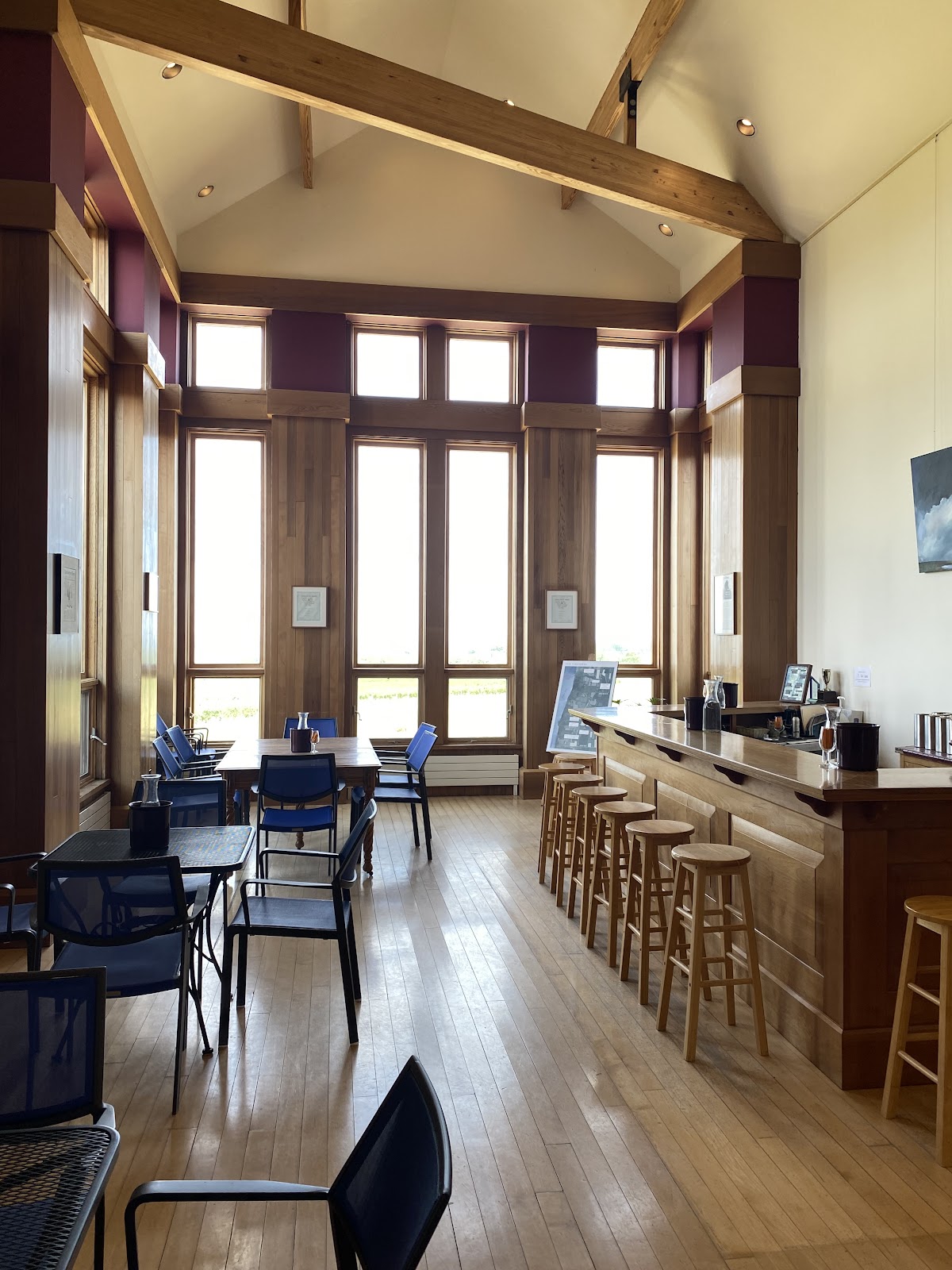 Lamoreaux Landing Wine Cellars photo 5