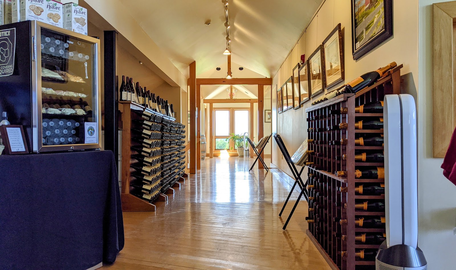 Lamoreaux Landing Wine Cellars photo 6