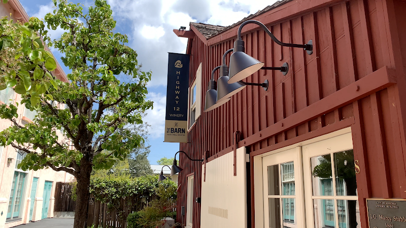 Highway 12 Winery Tasting Room photo 4