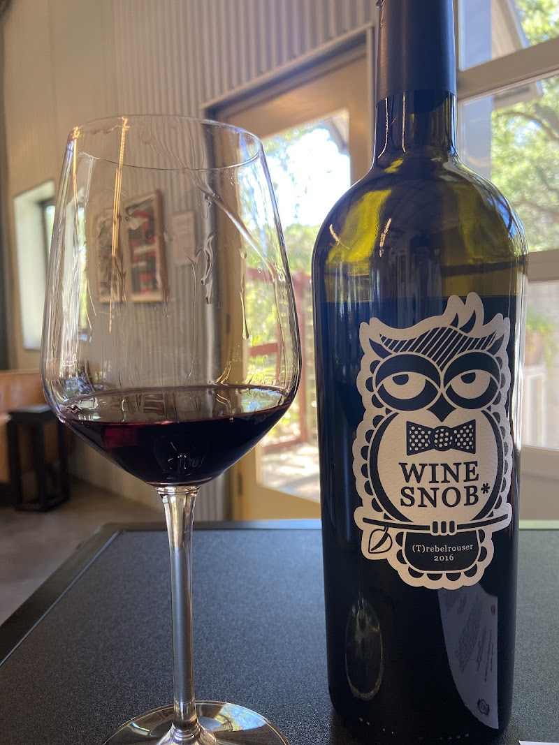 Wine Snob* photo 4