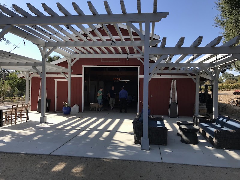 Willow Creek Wine Co. photo 4