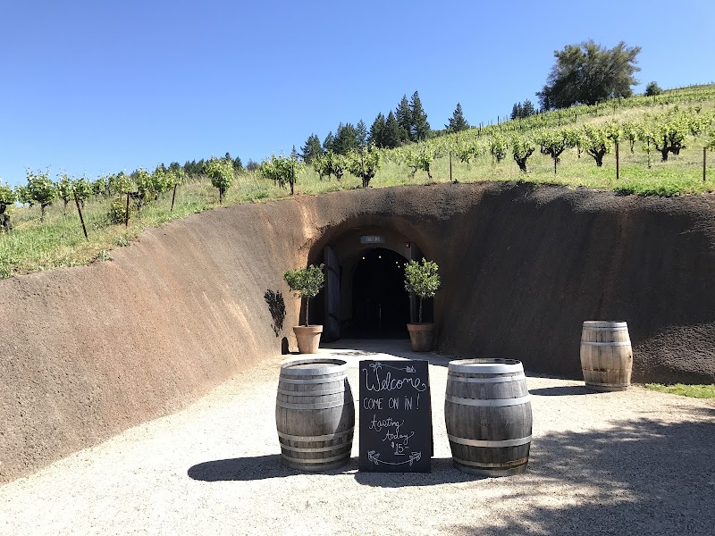 Bella Vineyards & Wine Caves photo 1
