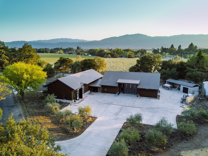 Dakota Shy Winery photo 1