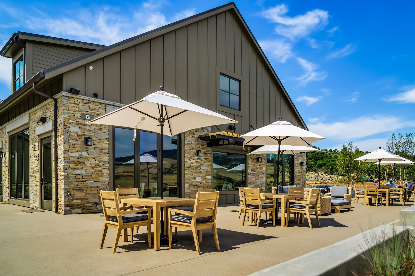 Irvine & Roberts Vineyards photo 6