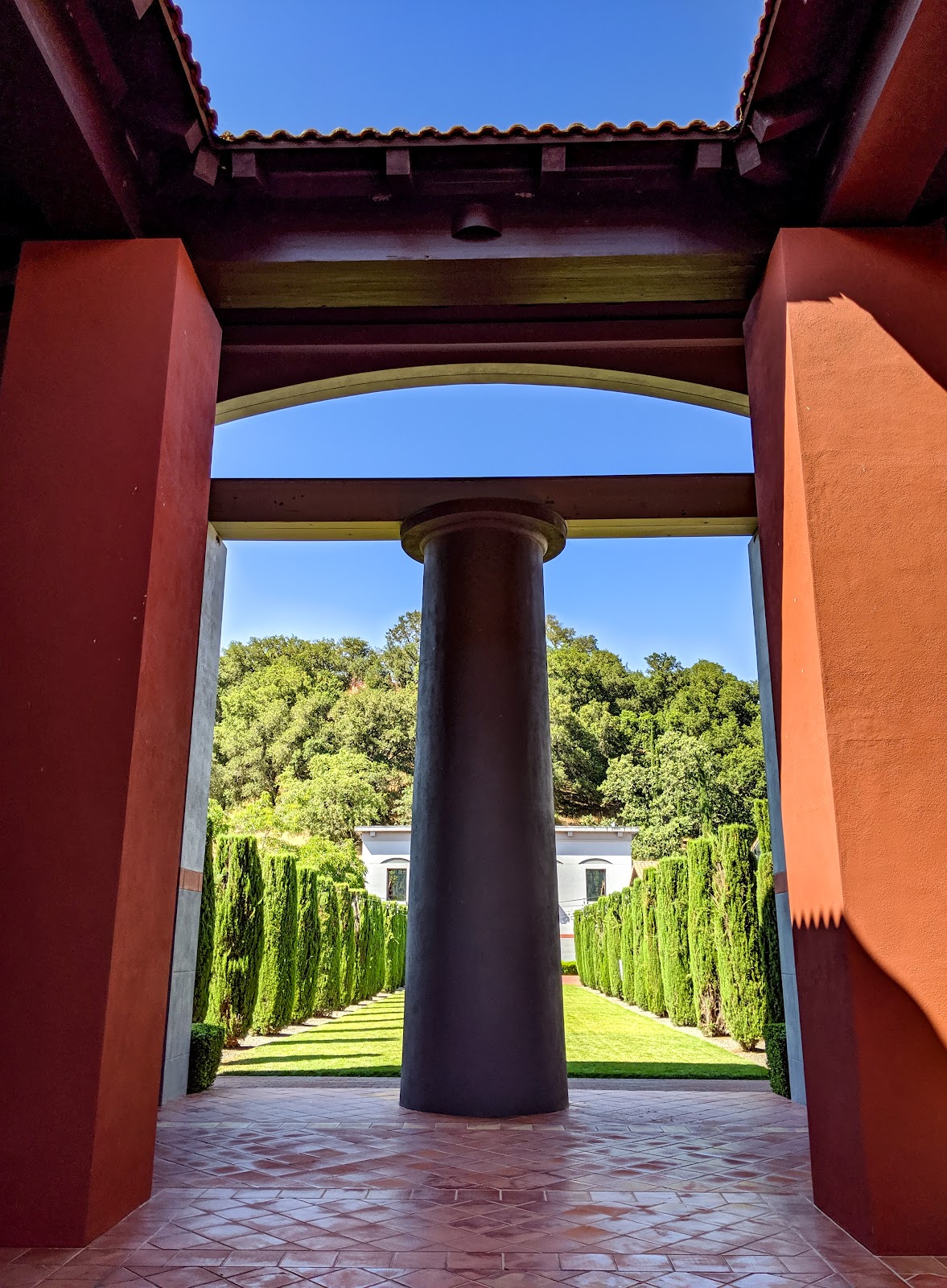 Clos Pegase photo 6